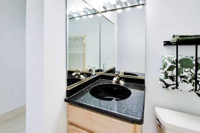 8039 Forest Avenue, Munster, IN 46321