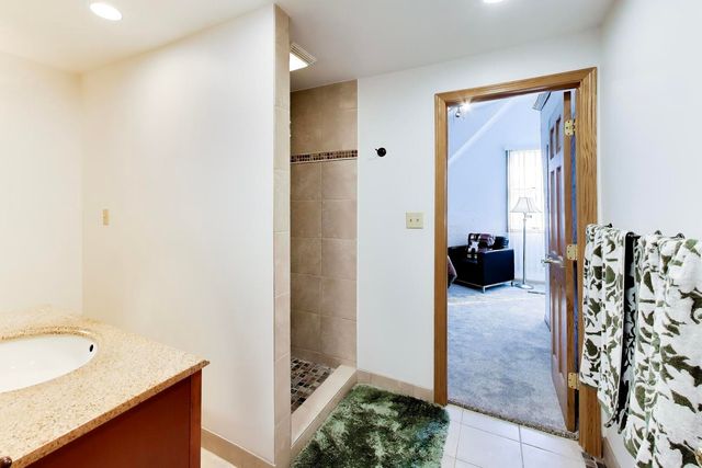 8039 Forest Avenue, Munster, IN 46321