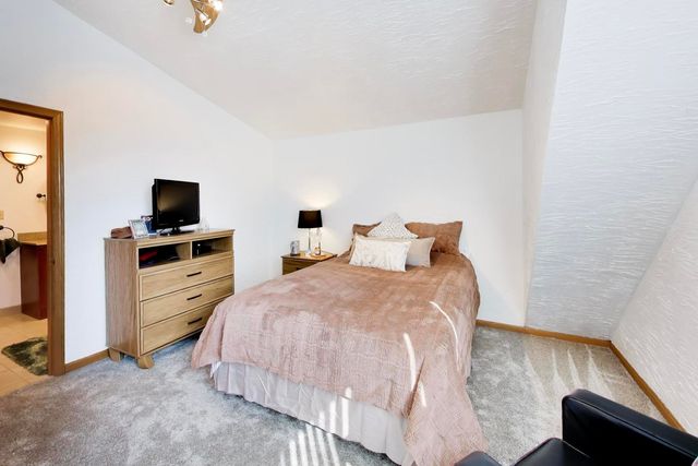 8039 Forest Avenue, Munster, IN 46321