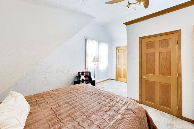 8039 Forest Avenue, Munster, IN 46321