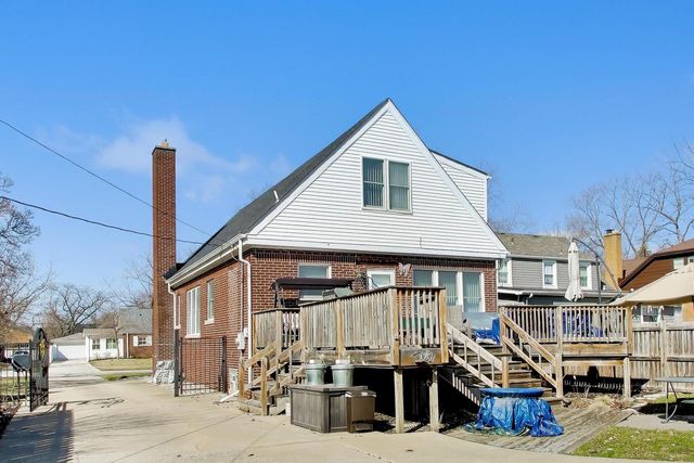 8039 Forest Avenue, Munster, IN 46321