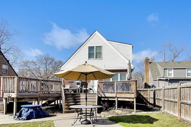 8039 Forest Avenue, Munster, IN 46321