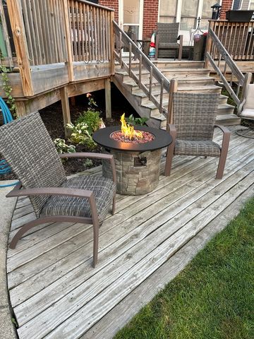 8039 Forest Avenue, Munster, IN 46321