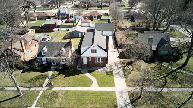 8039 Forest Avenue, Munster, IN 46321