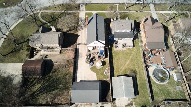 8039 Forest Avenue, Munster, IN 46321