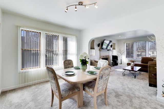 8039 Forest Avenue, Munster, IN 46321