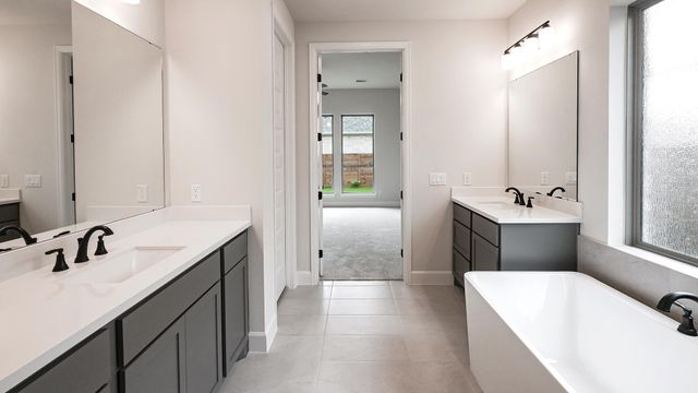 308 Watersong BND, Lockhart, TX 78644