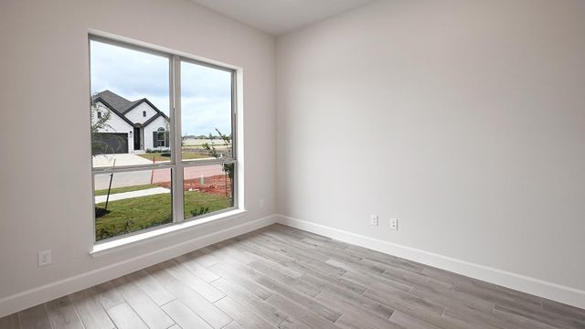 308 Watersong BND, Lockhart, TX 78644