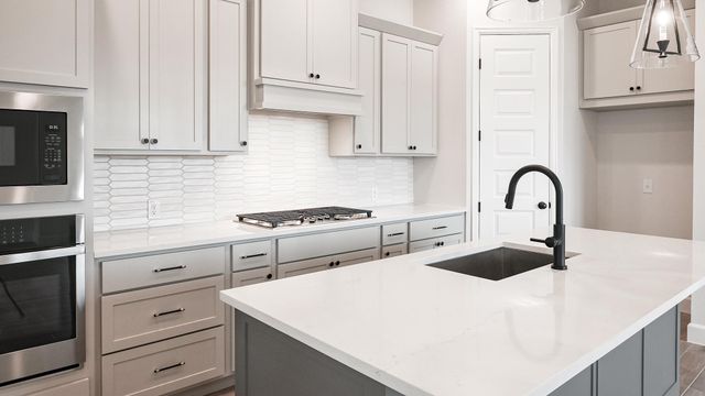 308 Watersong BND, Lockhart, TX 78644