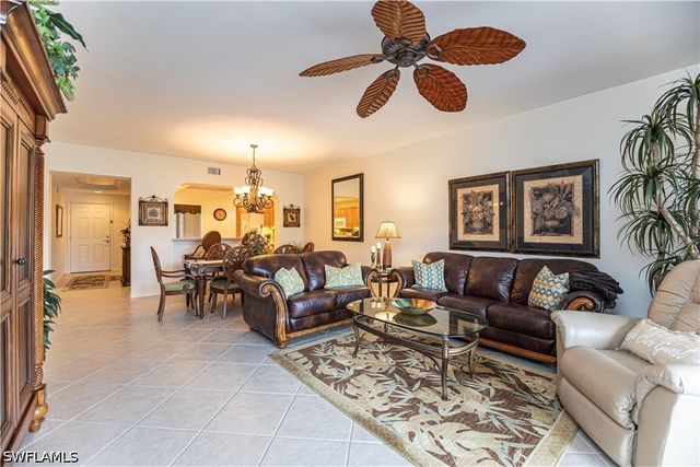 7401 Bella Lago DR 522, Fort Myers Beach, FL 33931