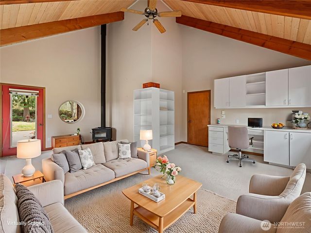 2204 41st Street, Anacortes, WA 98221