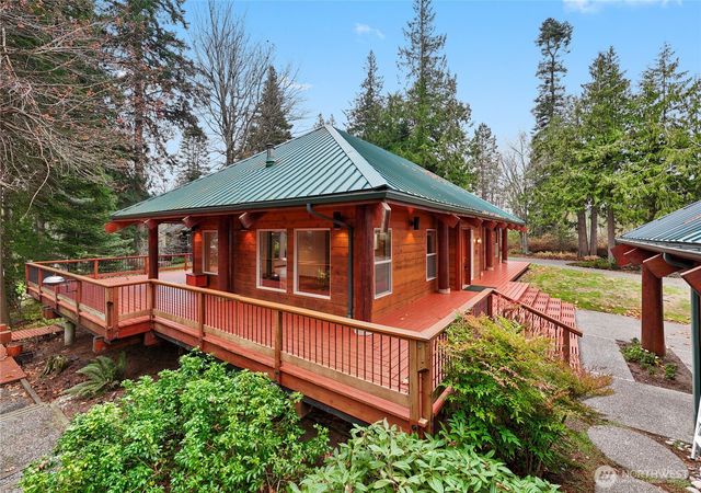 2204 41st Street, Anacortes, WA 98221