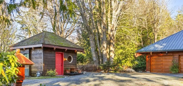 2204 41st Street, Anacortes, WA 98221