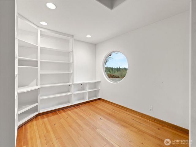 2204 41st Street, Anacortes, WA 98221