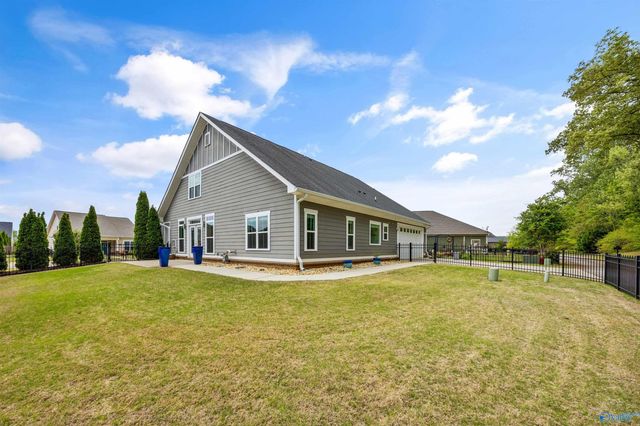 6449 Lincoln Park Place, Huntsville, AL 35806