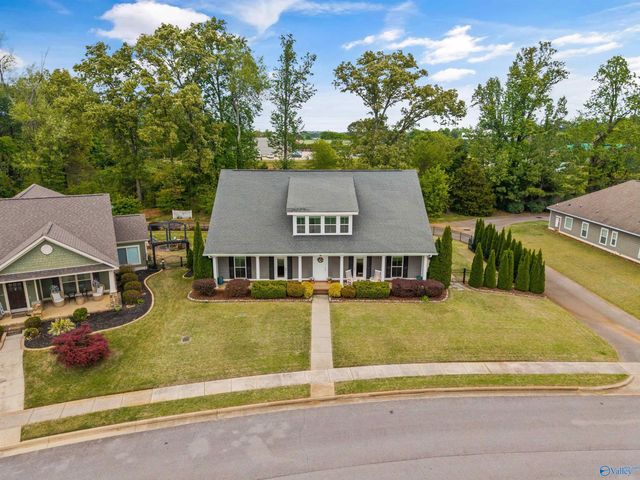 6449 Lincoln Park Place, Huntsville, AL 35806