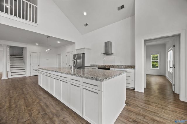 6449 Lincoln Park Place, Huntsville, AL 35806