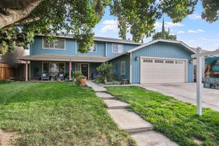 1900 Bridgewood Way, Modesto, CA 95355
