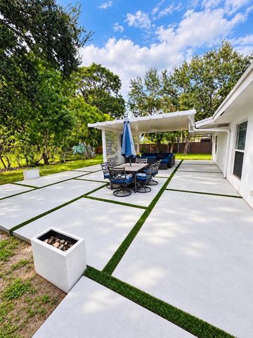 695 SW 65th Avenue, Margate, FL 33068