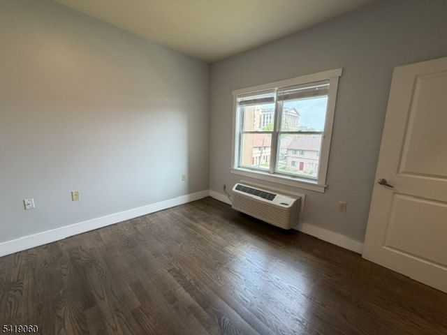 105 Broad Street, Newark City, NJ 07104
