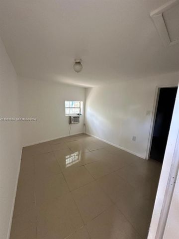 1572 NE 149th Street C, Miami, FL 33161
