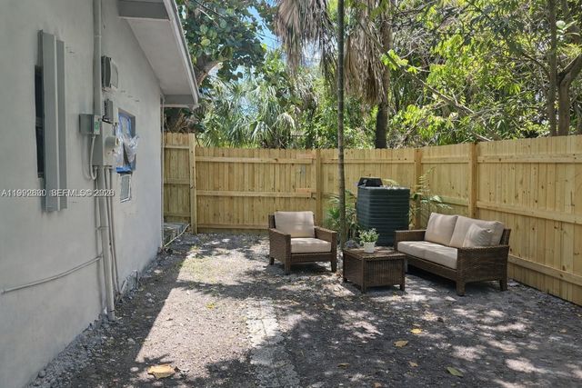 1572 NE 149th Street C, Miami, FL 33161