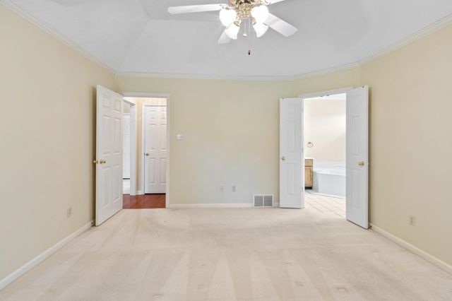 7486 APPLE YARD LN, Cordova, TN 38016