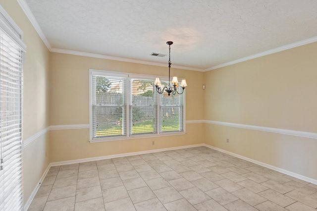 7486 APPLE YARD LN, Cordova, TN 38016