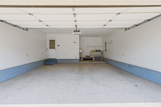 7486 APPLE YARD LN, Cordova, TN 38016