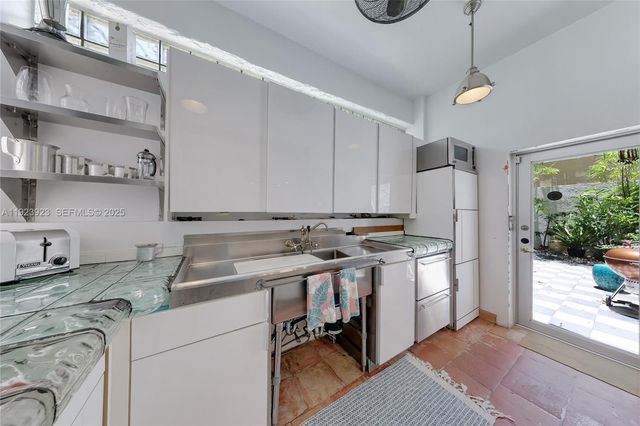 305 Jefferson Ave 5, Miami Beach, FL 33139