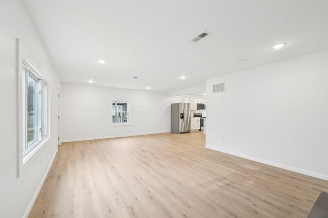 511 W Kanawha Avenue, Columbus, OH 43214