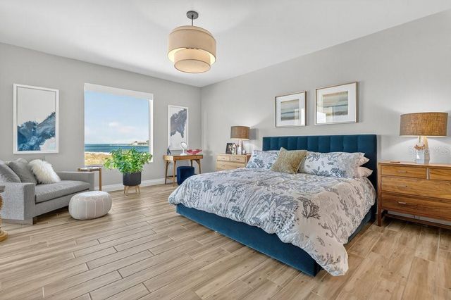 800 COLLANY ROAD 302, St Petersburg, FL 33715