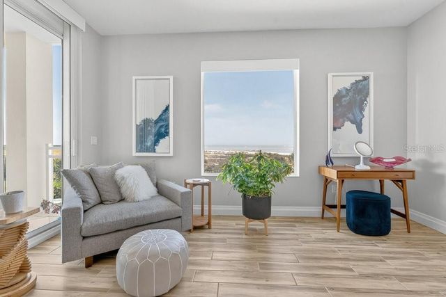 800 COLLANY ROAD 302, St Petersburg, FL 33715