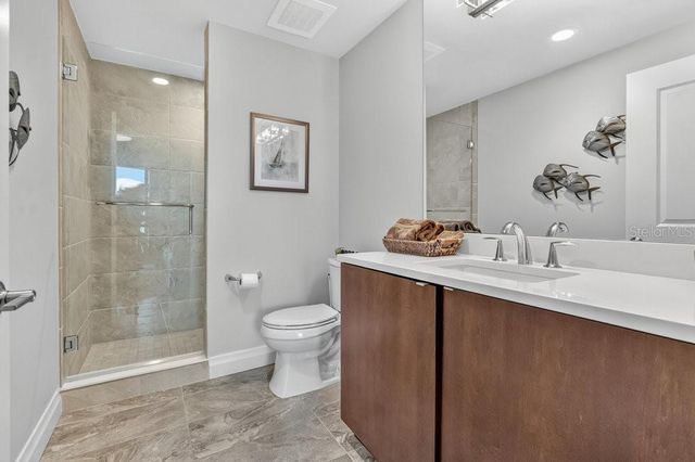 800 COLLANY ROAD 302, St Petersburg, FL 33715