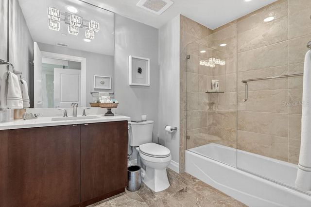 800 COLLANY ROAD 302, St Petersburg, FL 33715