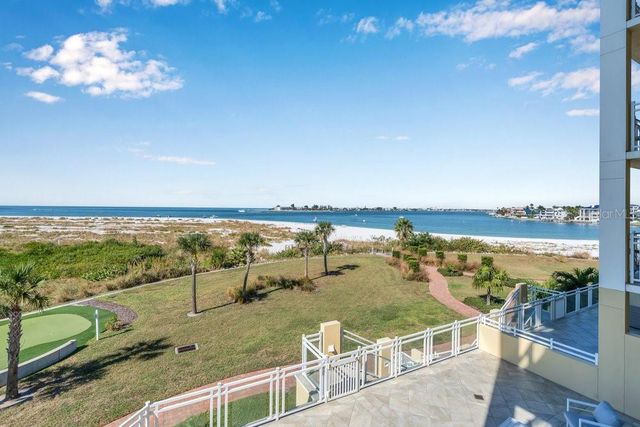 800 COLLANY ROAD 302, St Petersburg, FL 33715