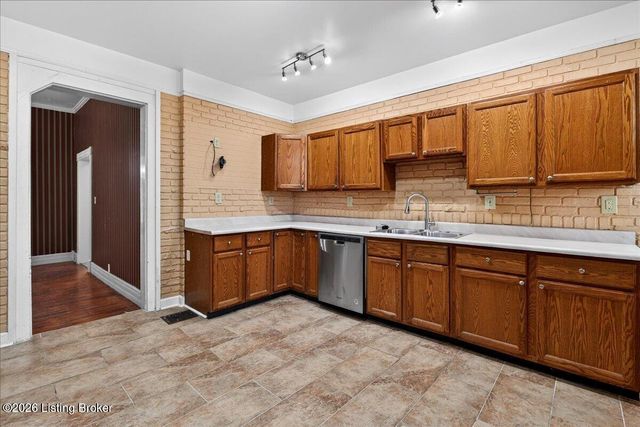 227 E Ormsby Ave, Louisville, KY 40203