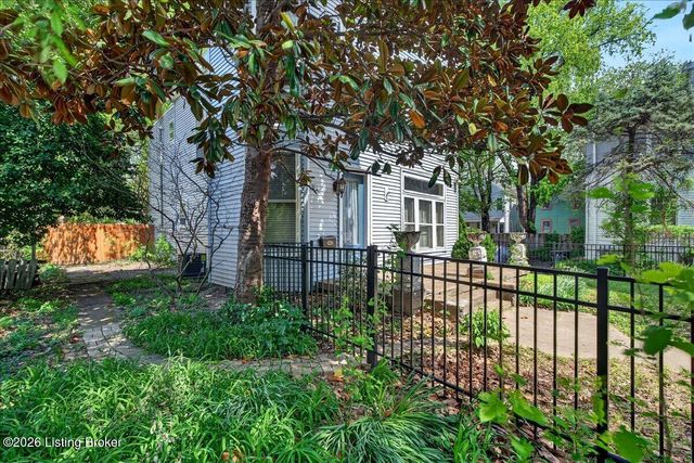 227 E Ormsby Ave, Louisville, KY 40203