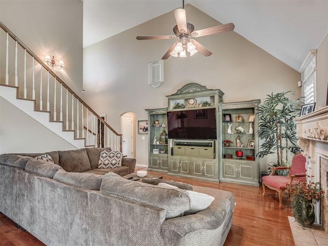 2716 NW 155th Street, Edmond, OK 73013