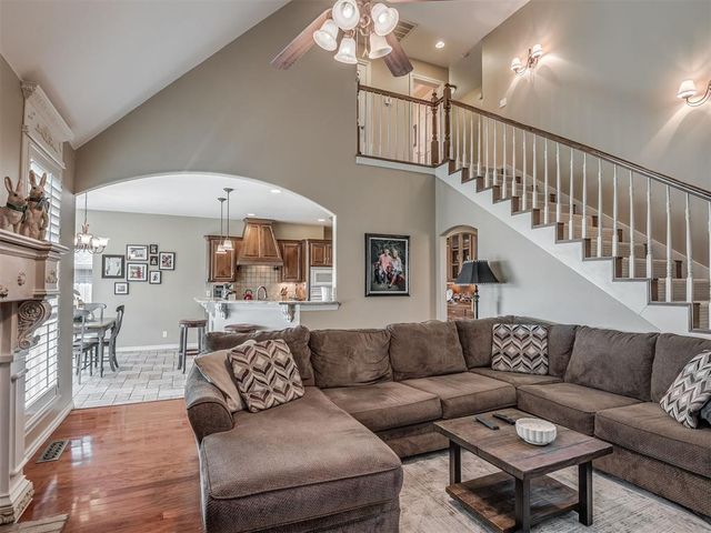 2716 NW 155th Street, Edmond, OK 73013