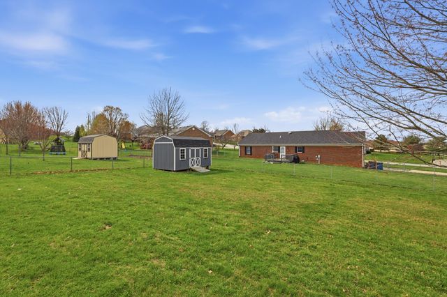 462 Oakley Avenue, Harrodsburg, KY 40330