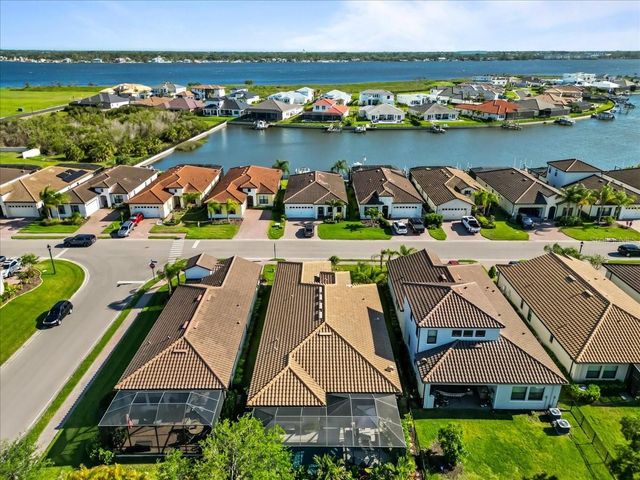 2214 5TH STREET E, Palmetto, FL 34221