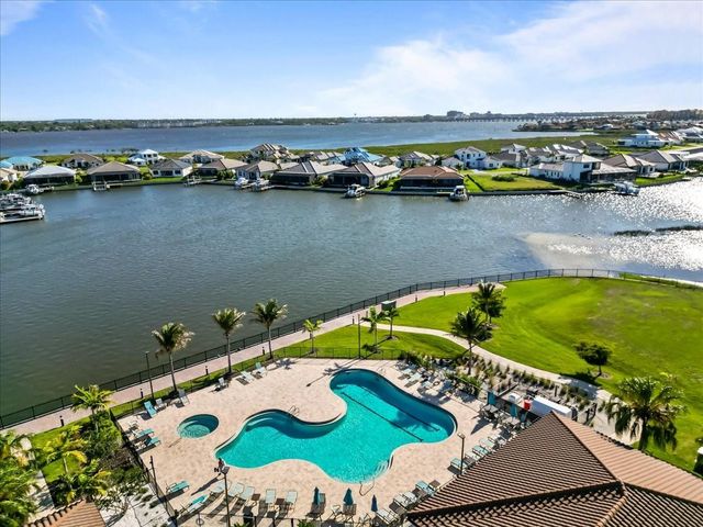 2214 5TH STREET E, Palmetto, FL 34221