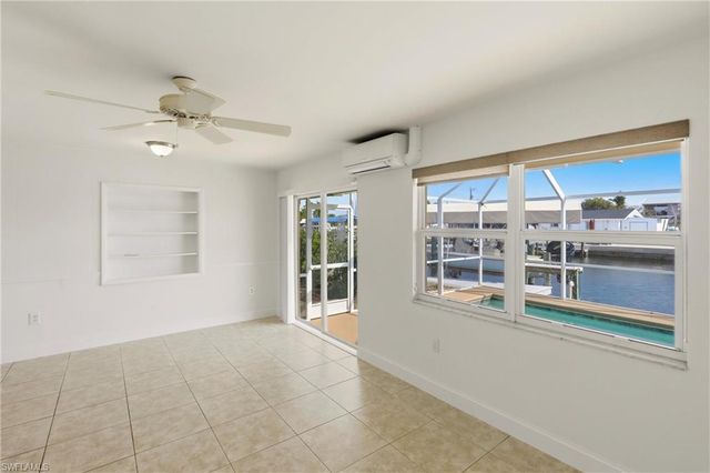 2859 Cheryl ST, Matlacha, FL 33993