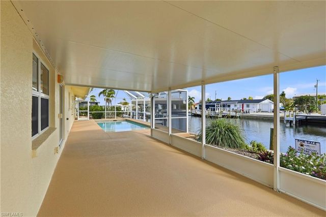 2859 Cheryl ST, Matlacha, FL 33993