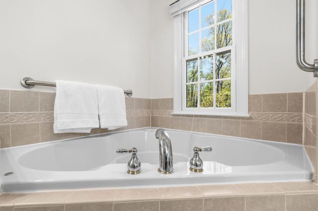 1325 LIVERPOOL POINT RD, Nanjemoy, MD 20662