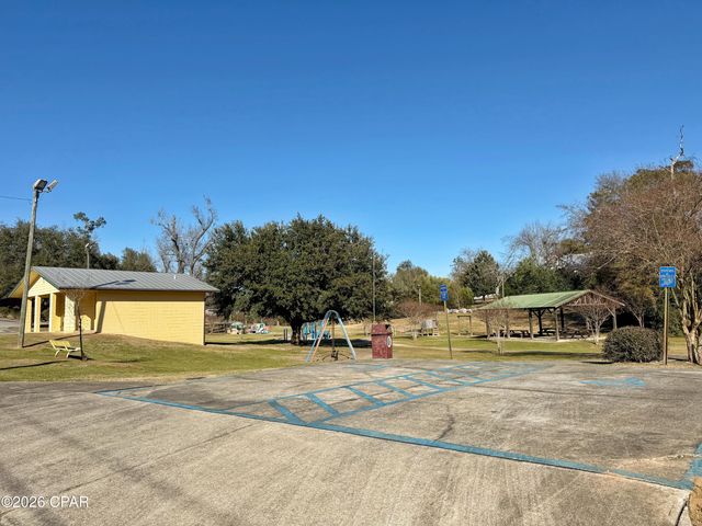 4391 Florence Drive, Marianna, FL 32446