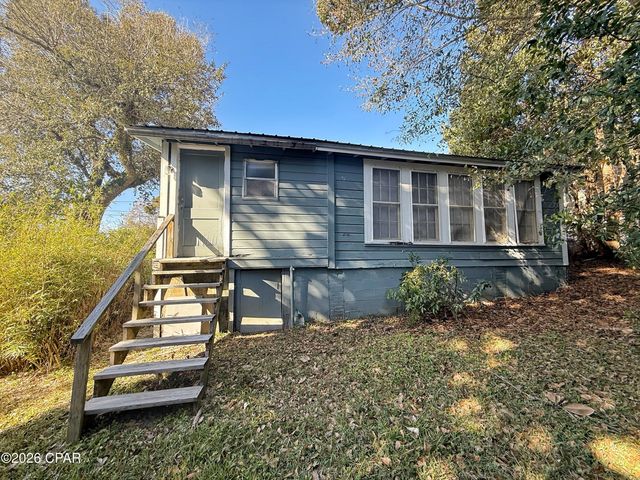 4391 Florence Drive, Marianna, FL 32446