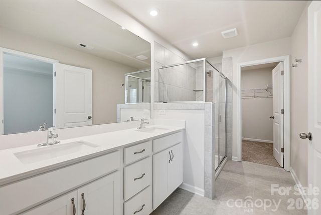 1304 Vibrant Road, Charlotte, NC 28215