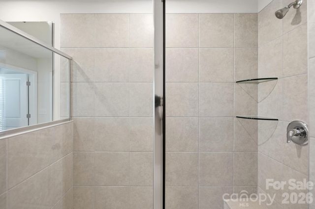 1304 Vibrant Road, Charlotte, NC 28215